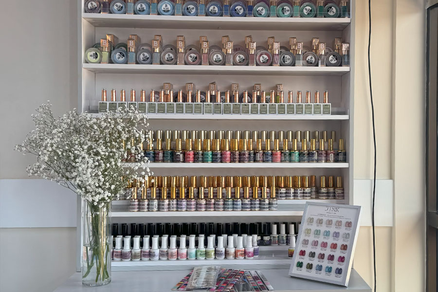Myla's Plainfield Nails and Spa