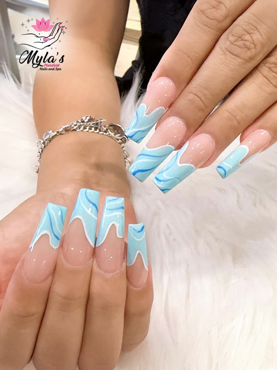 Myla's Plainfield Nails and Spa 